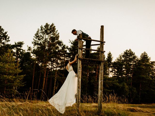 Le mariage de Maximilien et Noémie à Roybon, Isère 100