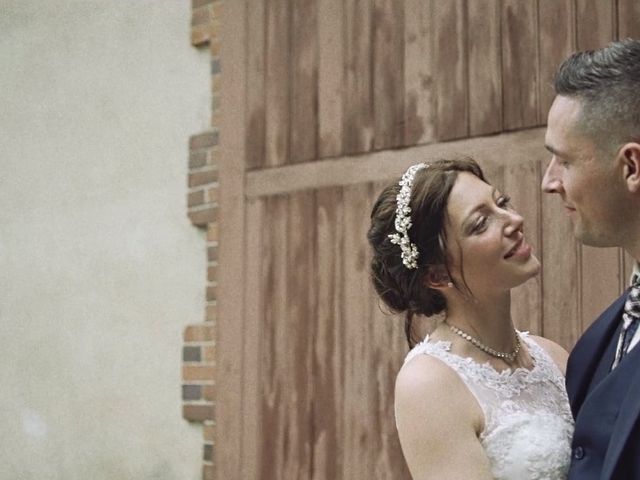 Le mariage de Guillaume et Bertille à Saint- Martin-de-Bréthencourt, Yvelines 19