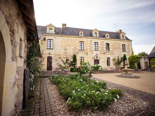 Le mariage de Thomas et Virginie à Longué-Jumelles, Maine et Loire 25