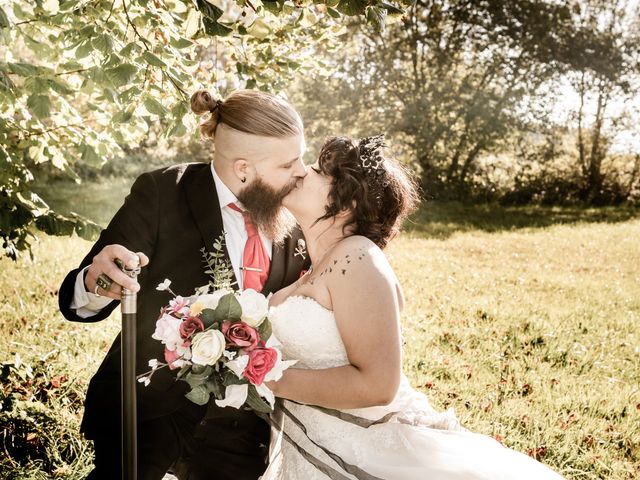 Le mariage de Mickaël et Sandra à La Roche-sur-Foron, Haute-Savoie 25