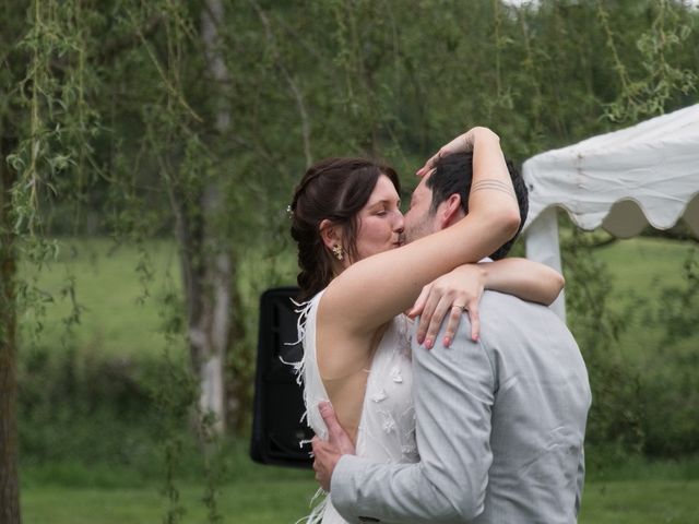 Le mariage de Nicolas et Barbara à Miremont , Puy-de-Dôme 33