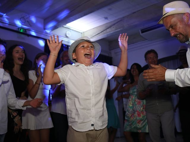 Le mariage de Nicolas et Emilie à Gémenos, Bouches-du-Rhône 40