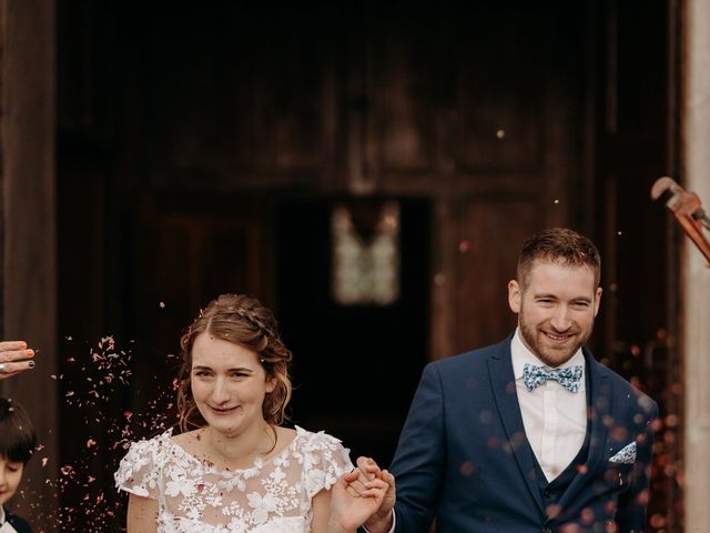 Le mariage de Clément et Pauline à Lac-des-Rouges-Truites, Jura 18