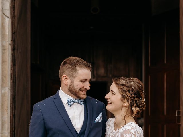 Le mariage de Clément et Pauline à Lac-des-Rouges-Truites, Jura 19