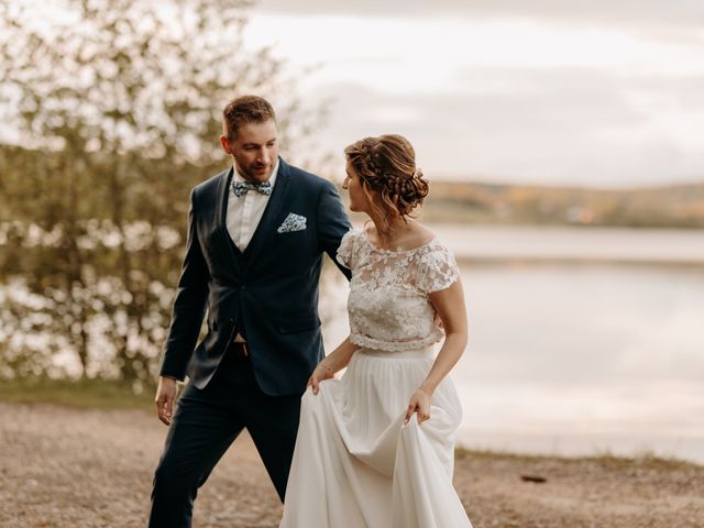 Le mariage de Clément et Pauline à Lac-des-Rouges-Truites, Jura 27