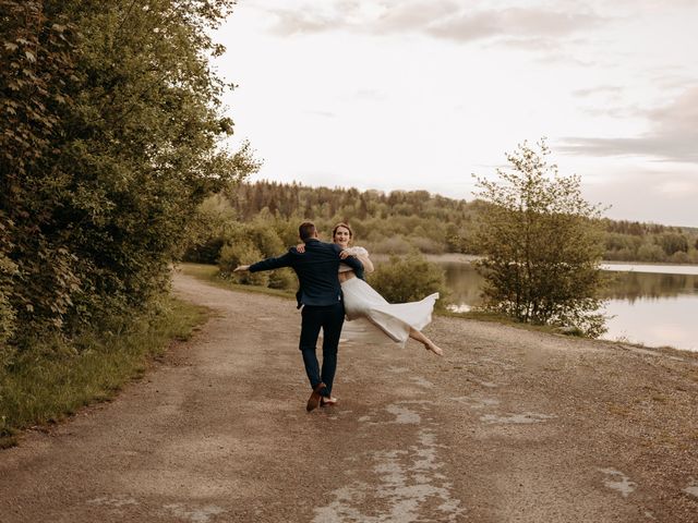 Le mariage de Clément et Pauline à Lac-des-Rouges-Truites, Jura 50