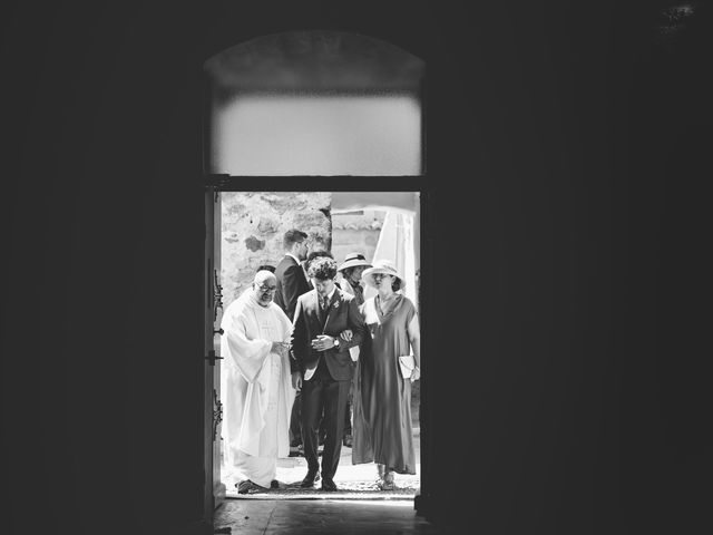 Le mariage de Victor et Alice à Saint-Laurent-des-Arbres, Gard 17