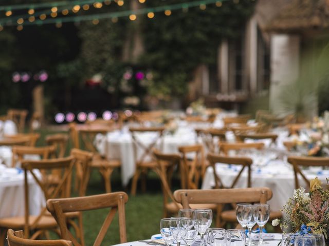 Le mariage de Victor et Alice à Saint-Laurent-des-Arbres, Gard 27