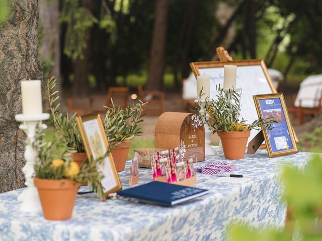 Le mariage de Victor et Alice à Saint-Laurent-des-Arbres, Gard 34