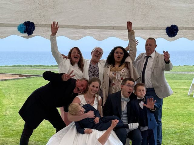 Le mariage de Jimmy et Marie à Erquy, Côtes d'Armor 3