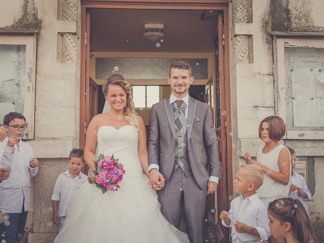 Le mariage de Jonathan et Gladys à Vonnas, Ain 23