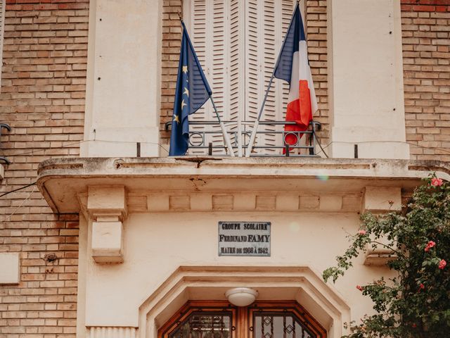 Le mariage de Thomas et Lison à Mondreville, Yvelines 5