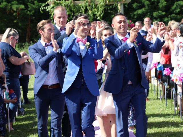 Le mariage de Sylvain et Julien à Beauvoir-sur-Mer, Vendée 1