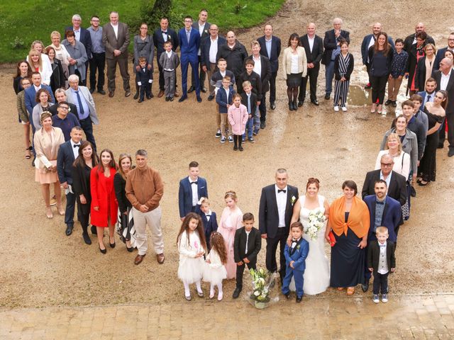 Le mariage de William et Emmanuelle à Villeneuve-le-Comte, Seine-et-Marne 19