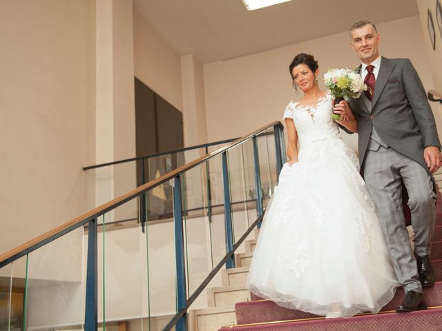 Le mariage de Jean-François et Carine à Abbeville, Somme 16