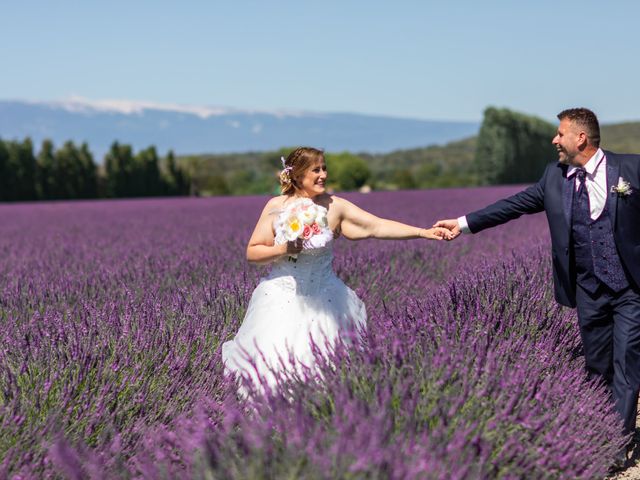 Le mariage de Jérôme et Christèle à L&apos;Isle-sur-la-Sorgue, Vaucluse 4