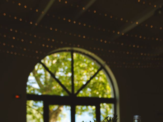 Le mariage de Barbara et Corentin à Vesseaux, Ardèche 9