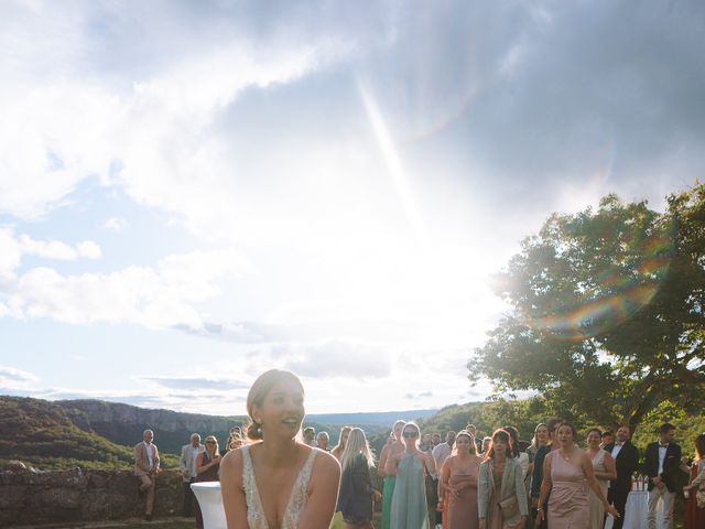 Le mariage de Barbara et Corentin à Vesseaux, Ardèche 10