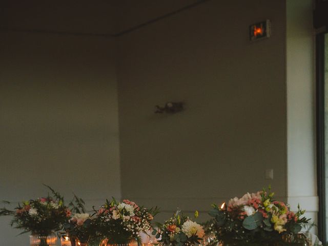 Le mariage de Barbara et Corentin à Vesseaux, Ardèche 22