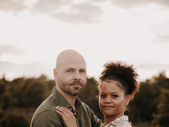 Le mariage de Patrick et Laetitia à Orgon, Bouches-du-Rhône 14