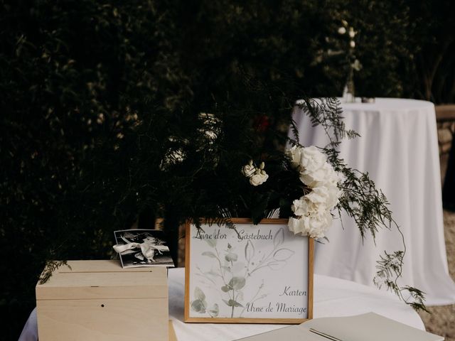 Le mariage de Patrick et Laetitia à Orgon, Bouches-du-Rhône 43