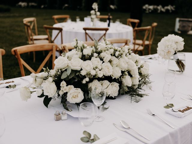 Le mariage de Patrick et Laetitia à Orgon, Bouches-du-Rhône 76