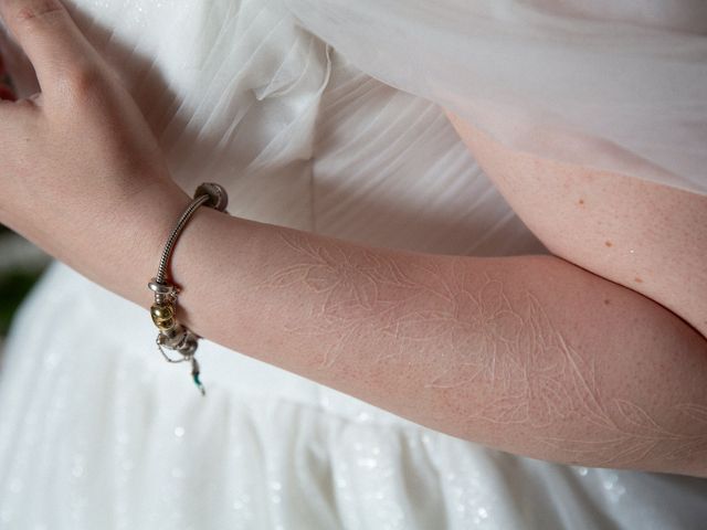 Le mariage de Loïc et Daphnée à Veuil, Indre 25