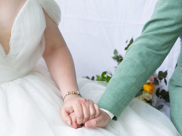 Le mariage de Loïc et Daphnée à Veuil, Indre 30