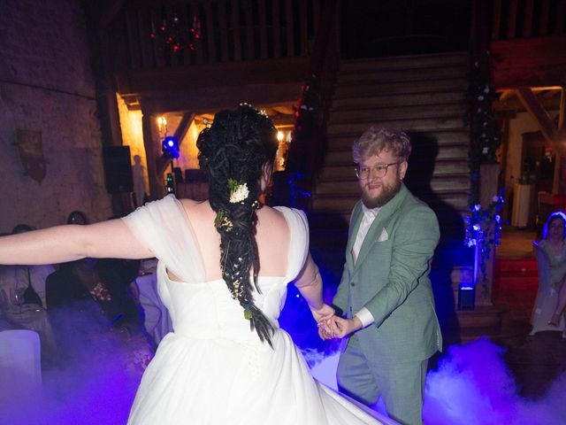 Le mariage de Loïc et Daphnée à Veuil, Indre 54