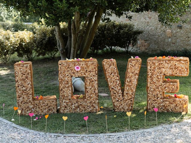 Le mariage de Corentin et Floriane à Caignac, Haute-Garonne 22