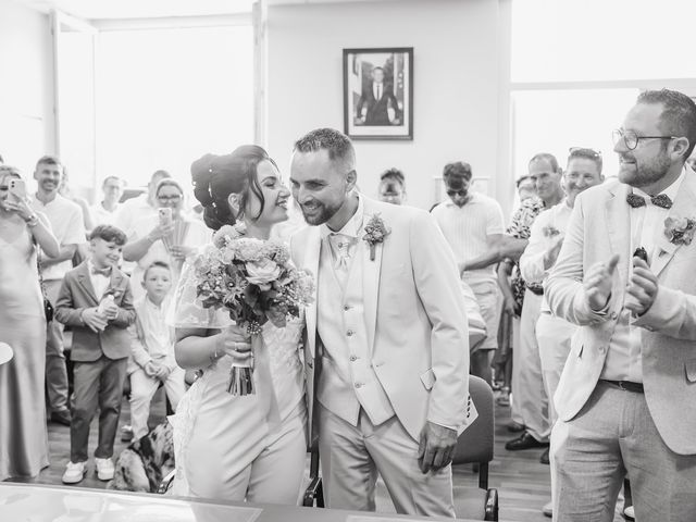 Le mariage de Aurelien et Morgane à Saint-Maixent-l'École, Deux-Sèvres 16