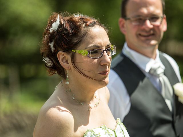 Le mariage de Etienne et Nathalie à Champlitte-la-Ville, Haute-Saône 1