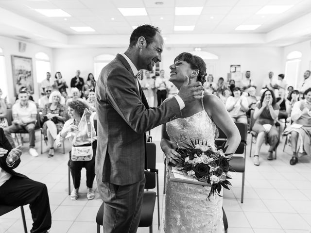 Le mariage de Pascal et Emilie à Châteauneuf-lès-Martigues, Bouches-du-Rhône 10