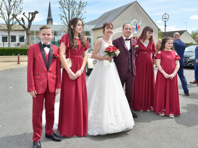 Le mariage de Jérémie et Aurélie à Méreau, Cher 10