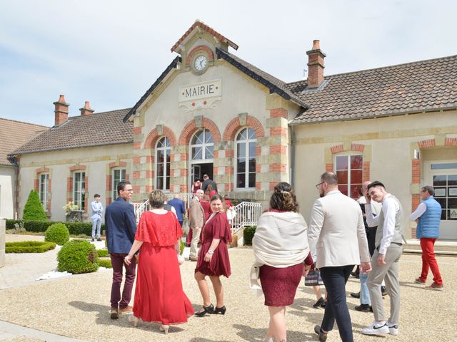 Le mariage de Jérémie et Aurélie à Méreau, Cher 16