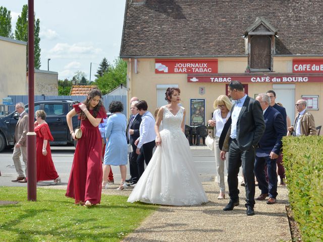 Le mariage de Jérémie et Aurélie à Méreau, Cher 40