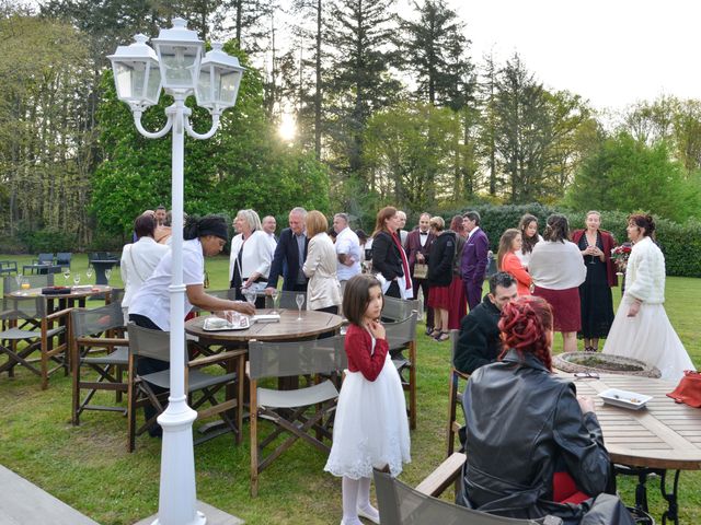 Le mariage de Jérémie et Aurélie à Méreau, Cher 240