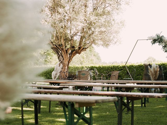 Le mariage de Loïc et Aurélie à Saint-Georges-les-Bains, Ardèche 5