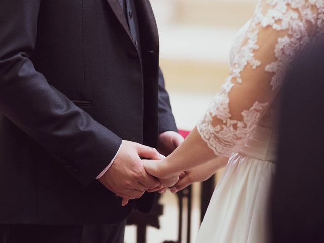 Le mariage de Alexis et Diana à Bayeux, Calvados 5