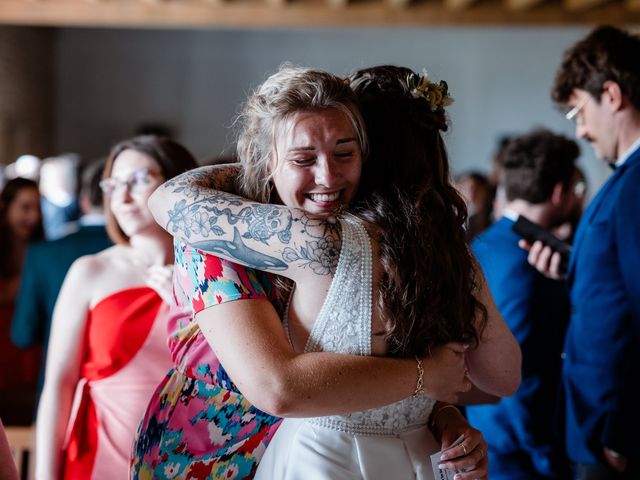 Le mariage de Ludovic et Clémentine  à Léoville, Charente Maritime 62