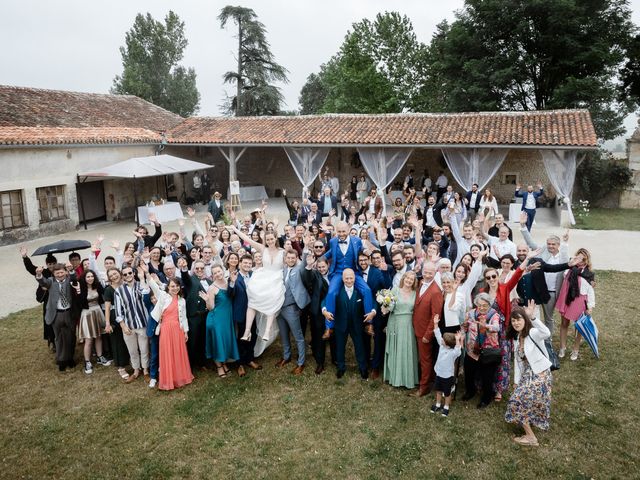 Le mariage de Ludovic et Clémentine  à Léoville, Charente Maritime 77