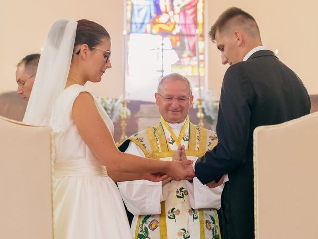 Le mariage de Baudouin et Céline à Saint-Igny-de-Roche, Saône et Loire 3