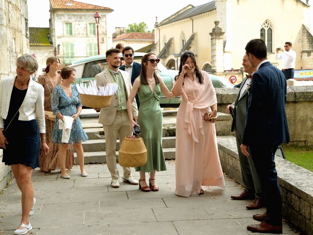 Le mariage de Brice et Raphaëlle à Brantôme, Dordogne 65