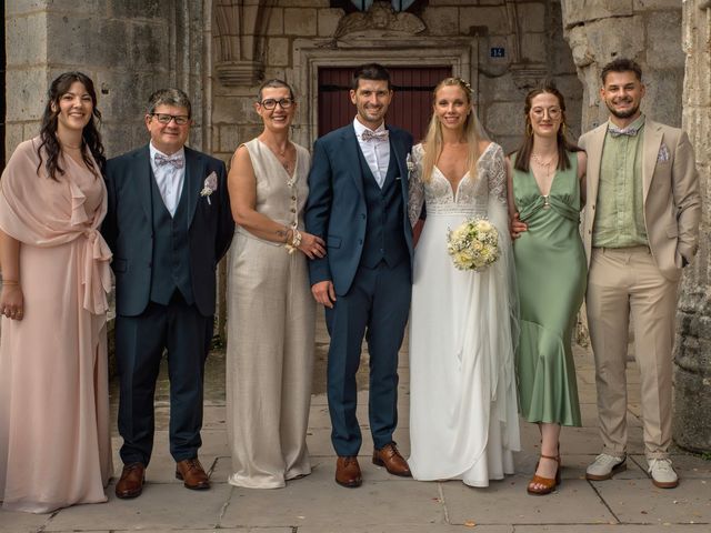 Le mariage de Brice et Raphaëlle à Brantôme, Dordogne 141