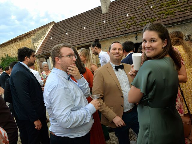 Le mariage de Brice et Raphaëlle à Brantôme, Dordogne 179