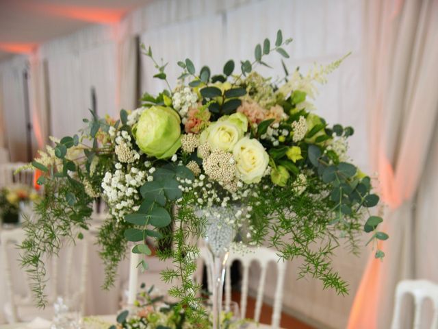 Le mariage de Antoine et Sara à Saint-Nicolas-du-Bosc, Eure 39