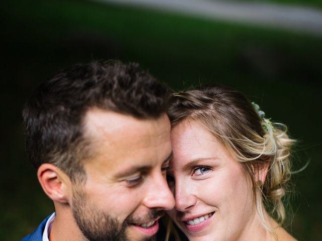 Le mariage de Corentin et Samantha à Jaujac, Ardèche 44