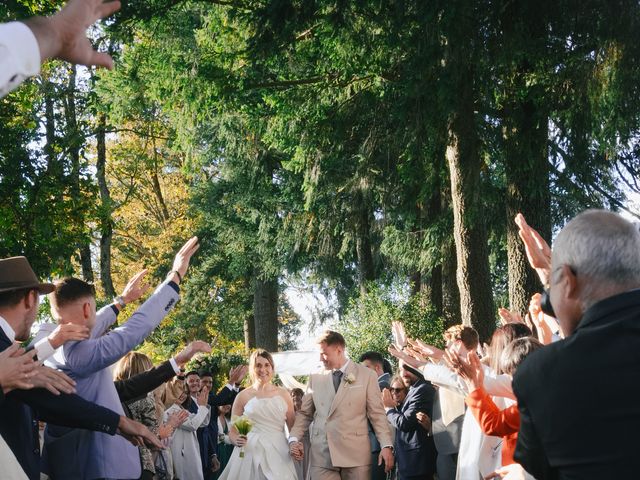 Le mariage de Hugo et Eloise à Saint-Genest-Malifaux, Loire 23