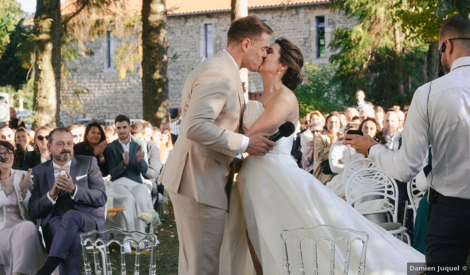 Le mariage de Hugo et Eloise à Saint-Genest-Malifaux, Loire