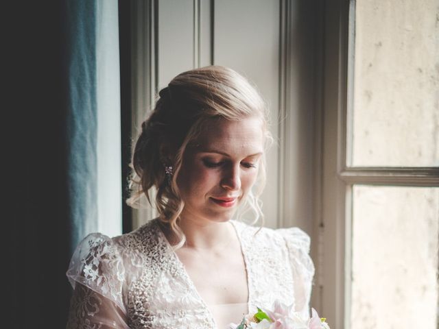 Le mariage de Kamil et Caroline à La Pacaudière, Loire 3